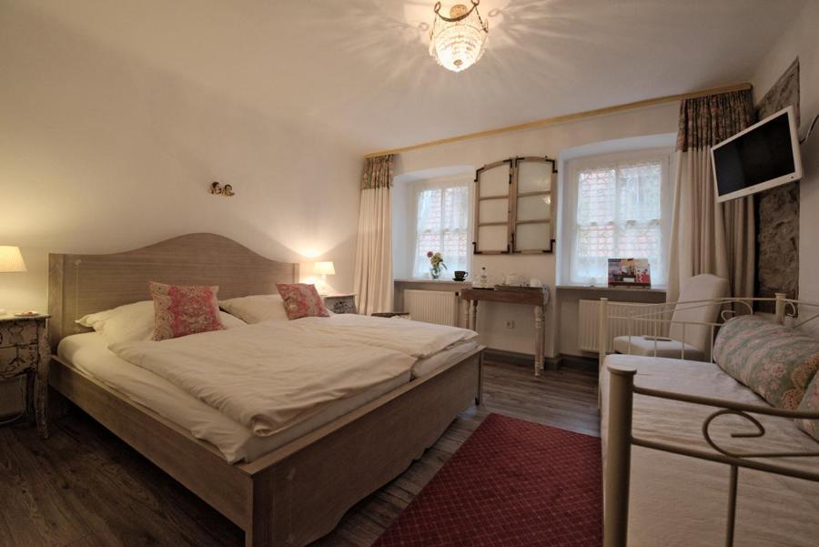 Goldgemaeuer Appartements Ochsenfurt Exteriör bild
