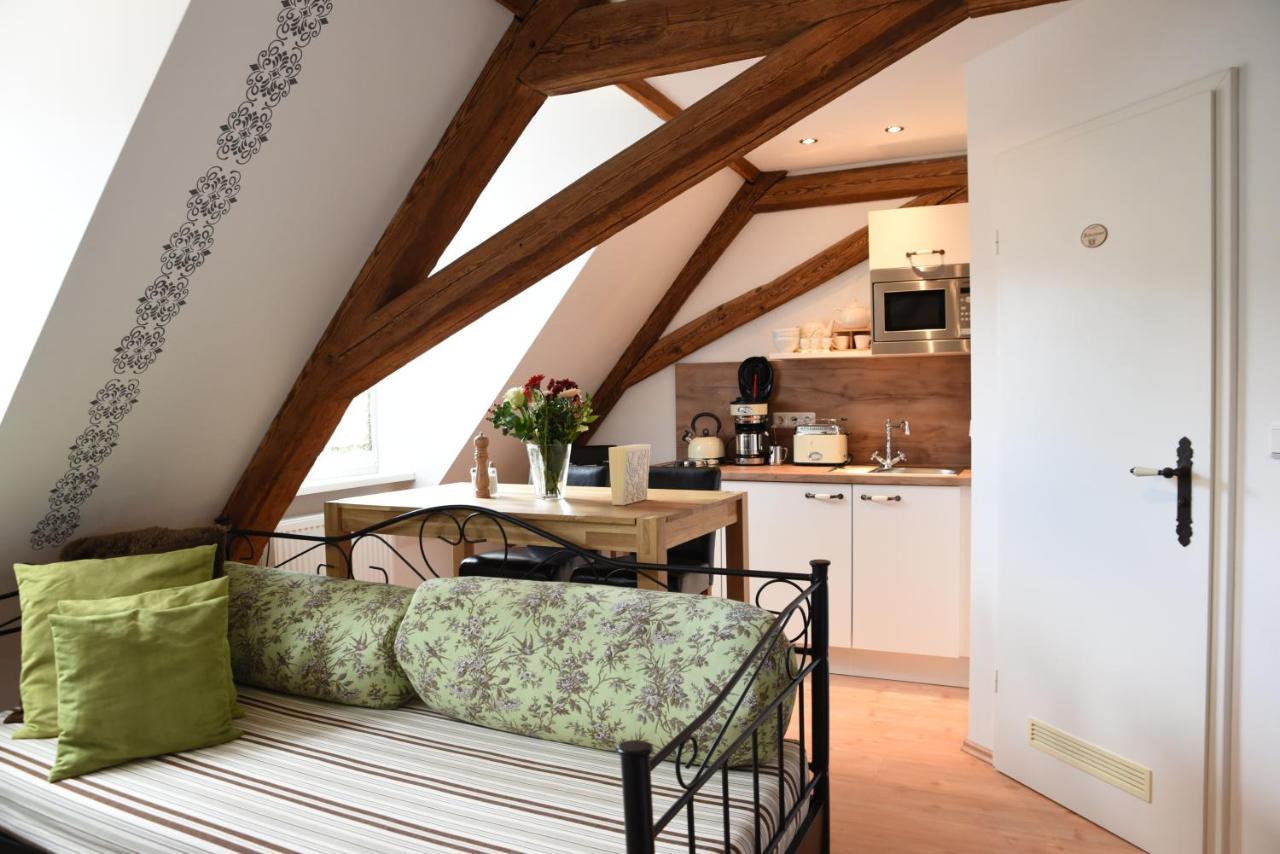 Goldgemaeuer Appartements Ochsenfurt Exteriör bild