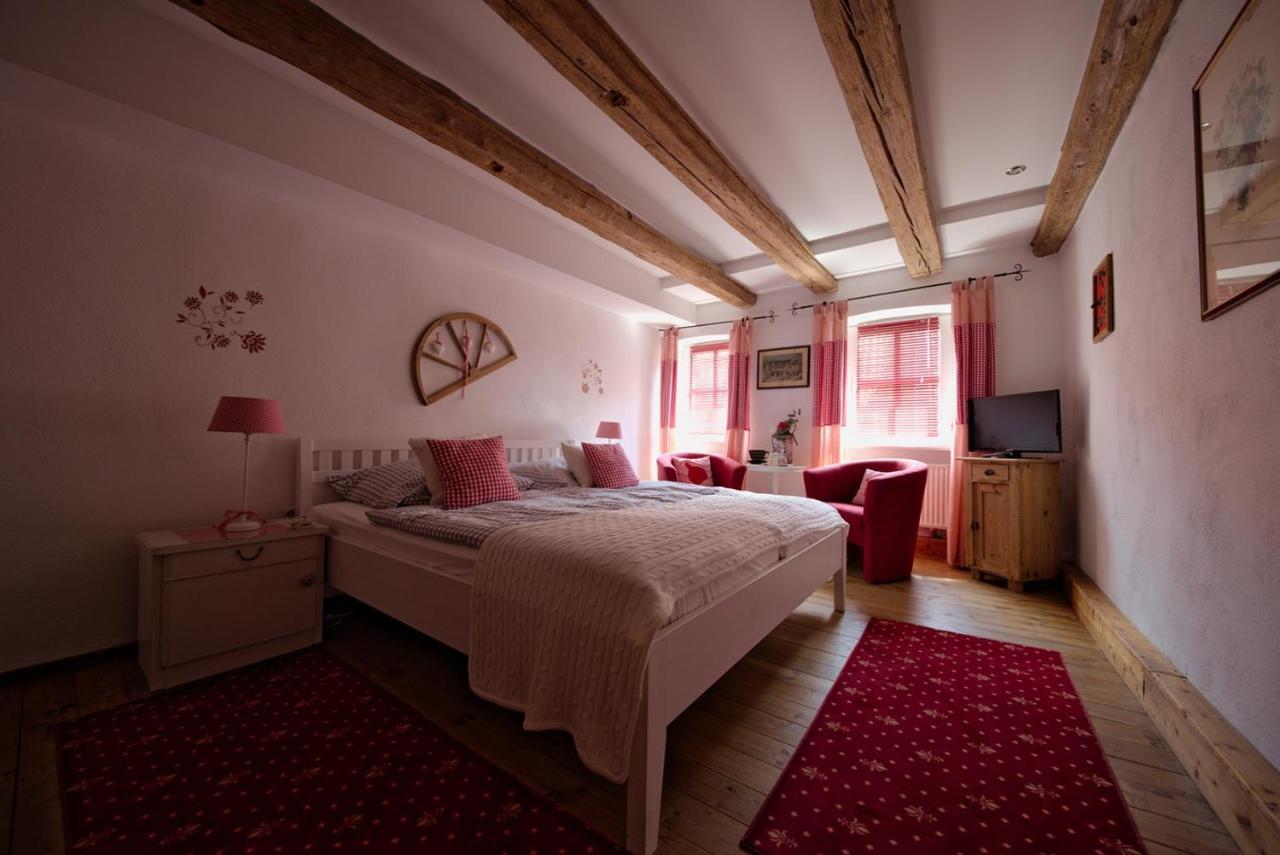 Goldgemaeuer Appartements Ochsenfurt Exteriör bild